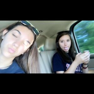 Meet your Posher, Karissa